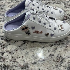 Women’s Karl Lagerfeld sneakers w/out back. Size 7 1/2. Excellent condition.